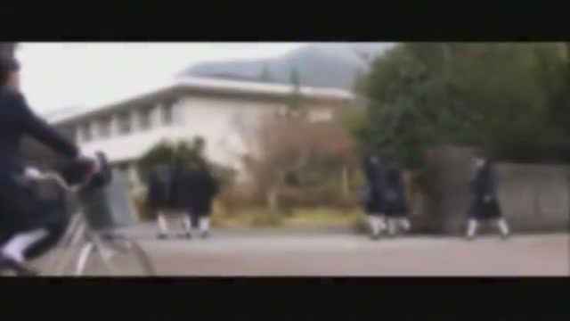 令人难以置信的日本小妞相花相花
